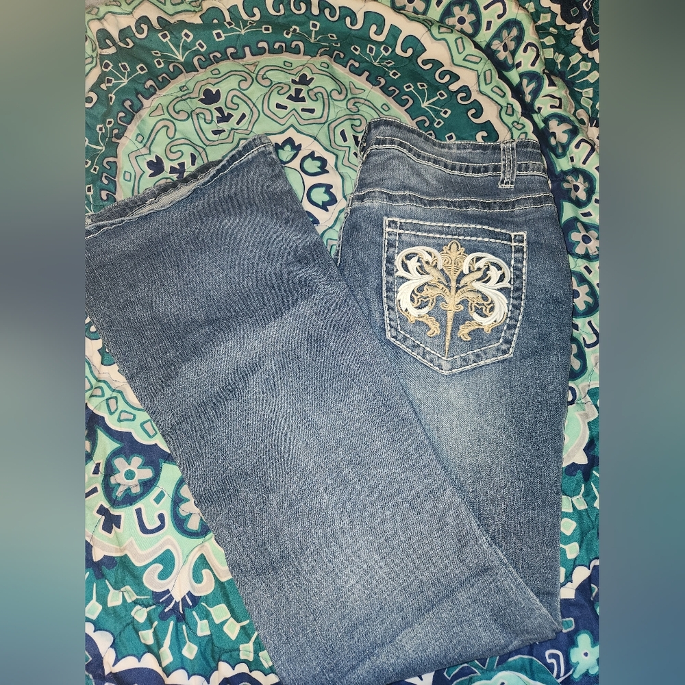 Legend Blue Jeans with Embroidered Pocket